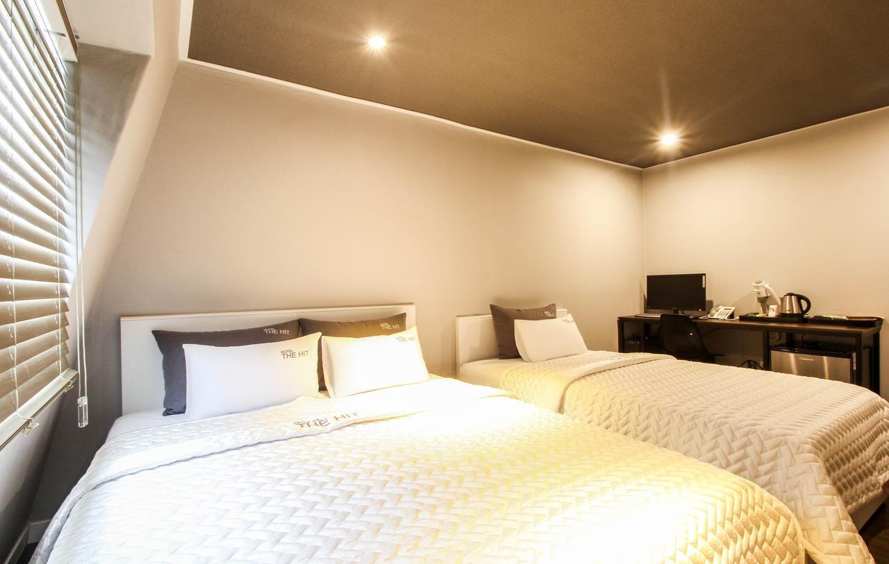 Hotel The Hit Пусан Екстериор снимка